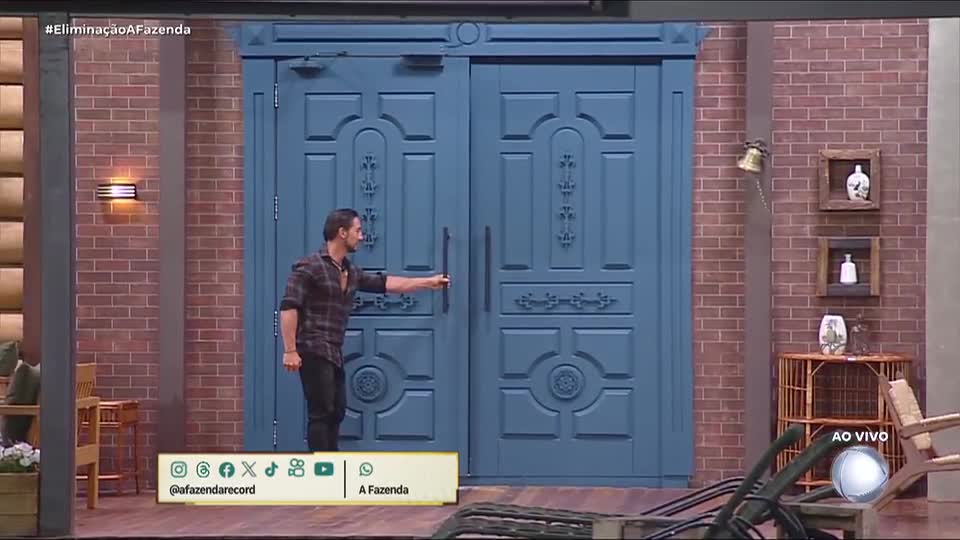 Mesquita retorna à Sede e integra o top 9 do reality | A Fazenda 17