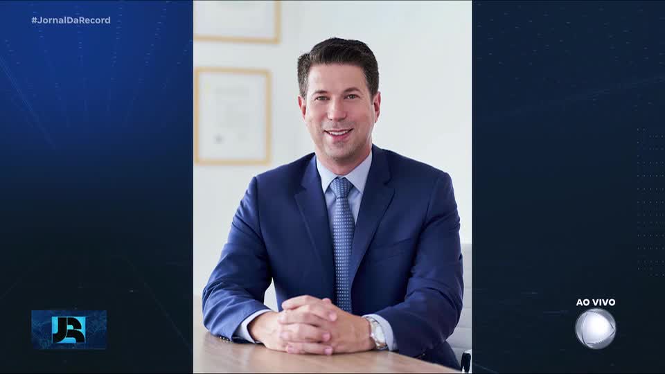 Professor brasileiro da Faculdade de Direito de Harvard é preso pela imigração dos EUA