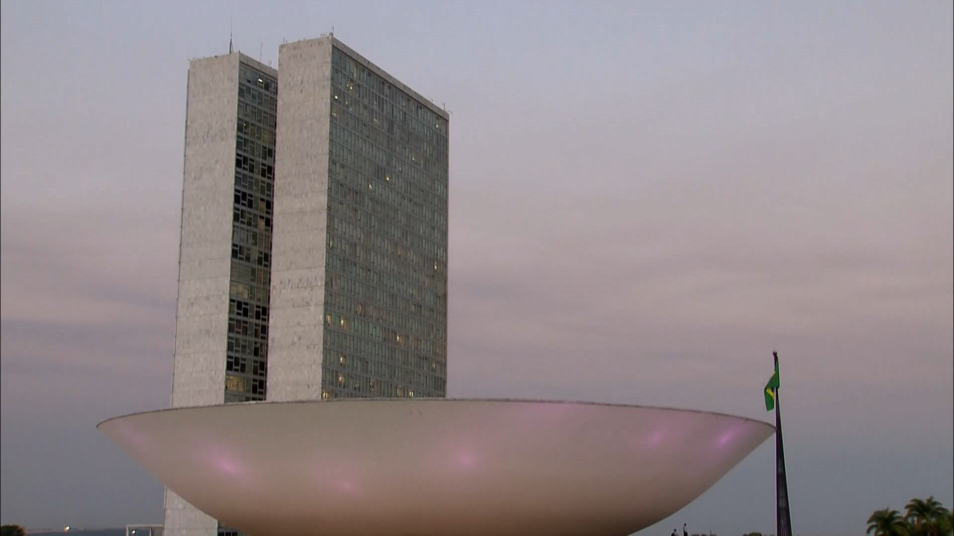 Senado aprova novo benefício para servidores do TCU