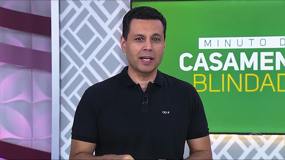 Casal não deve brigar na frente de outras pessoas | Minuto do Casamento Blindado