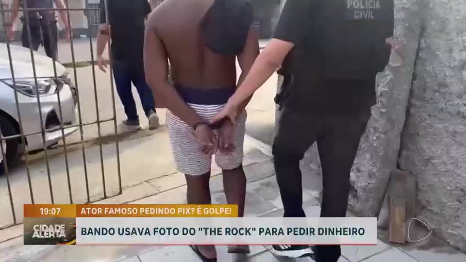 Golpes com perfil falso de The Rock seguem sob investigação após prisão de integrante