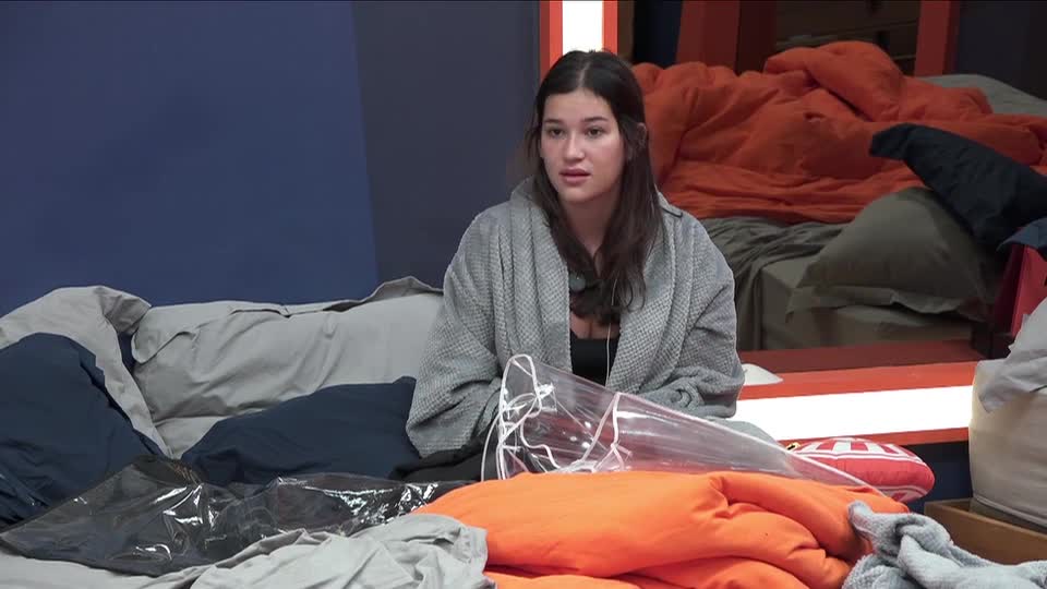 ‘Para de se estressar e perturbar os outros’, aconselha Duda para Carol | A Fazenda 17