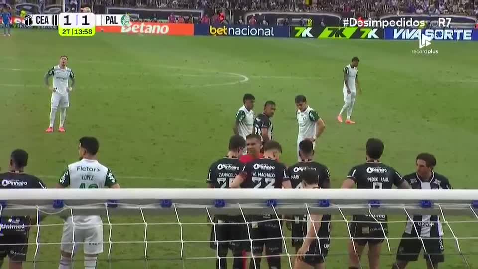 Assista à íntegra de Ceará 1 x 3 Palmeiras com R7 e Desimpedidos