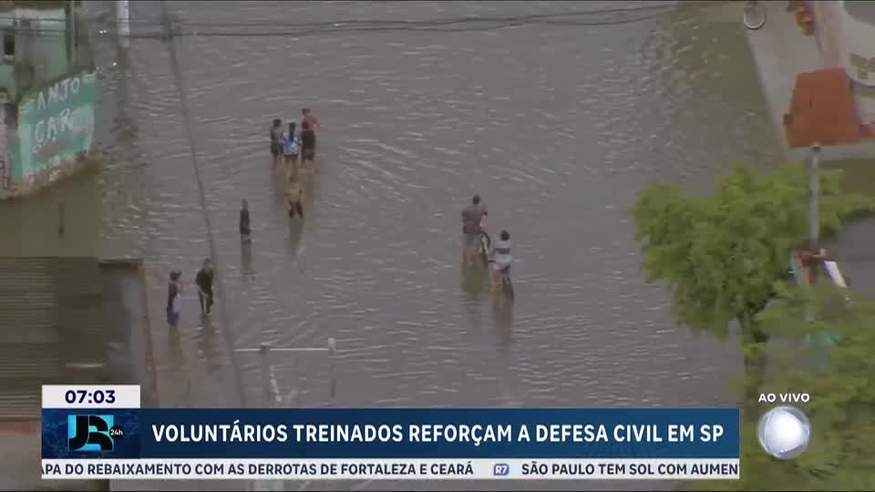 Voluntários treinados reforçam a Defesa Civil em São Paulo