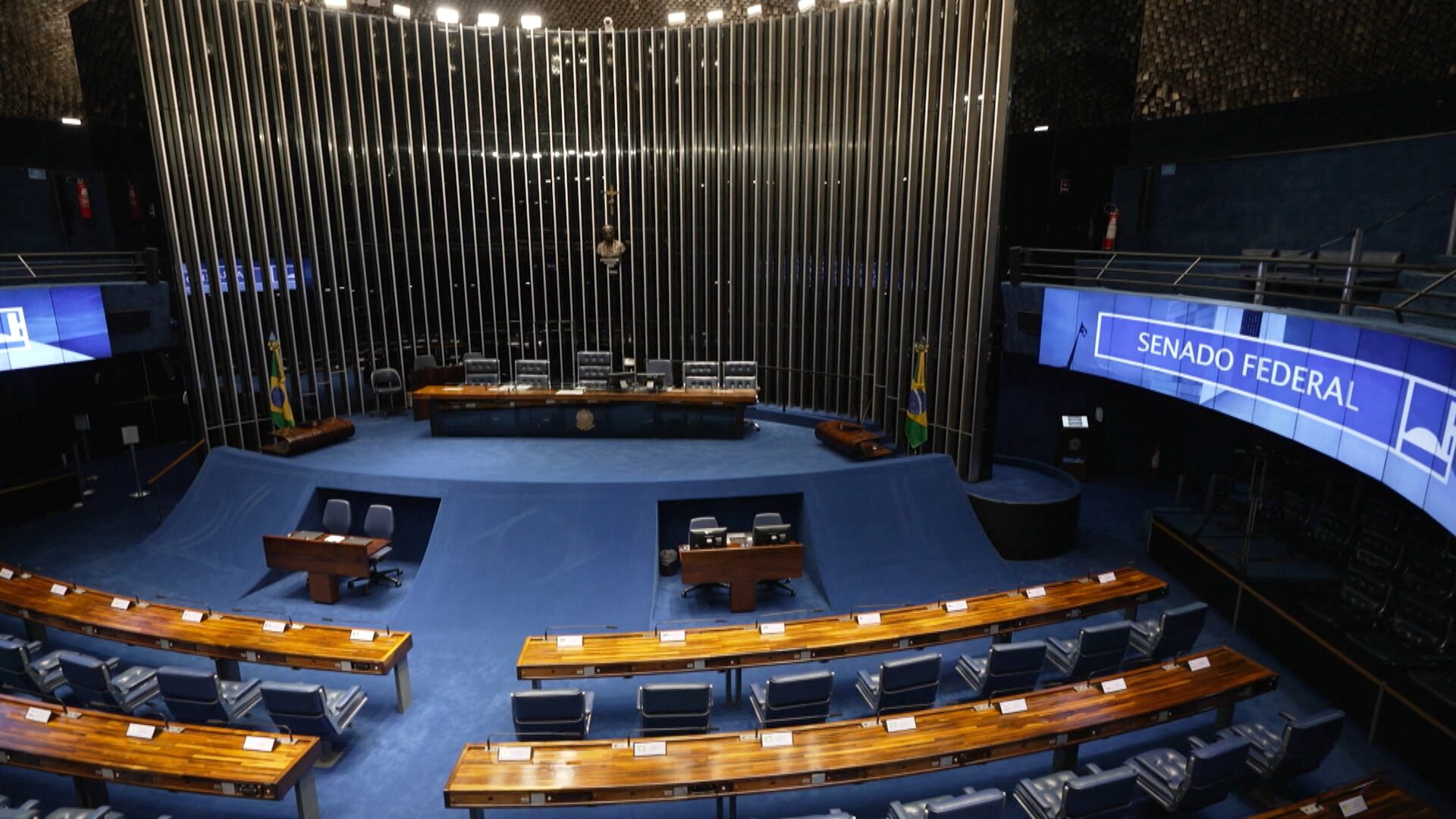 Governo Lula mira redução de incentivos fiscais