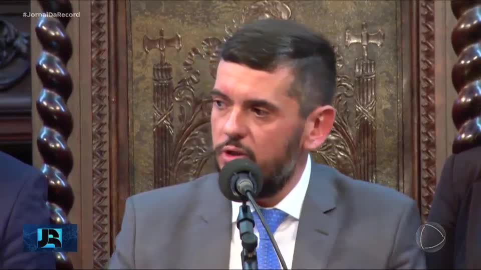 Presidente afastado da Alerj, Rodrigo Bacellar, é solto após determinação de Alexandre de Moraes