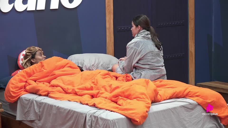 Duda e Kathy não aprovam aproximação de Carol e Dudu | A Fazenda 17