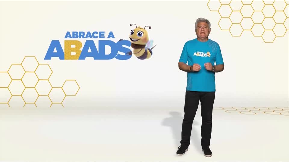 Cleber Machado e Adriane Galisteu te convidam a abraçar a causa das ABADS