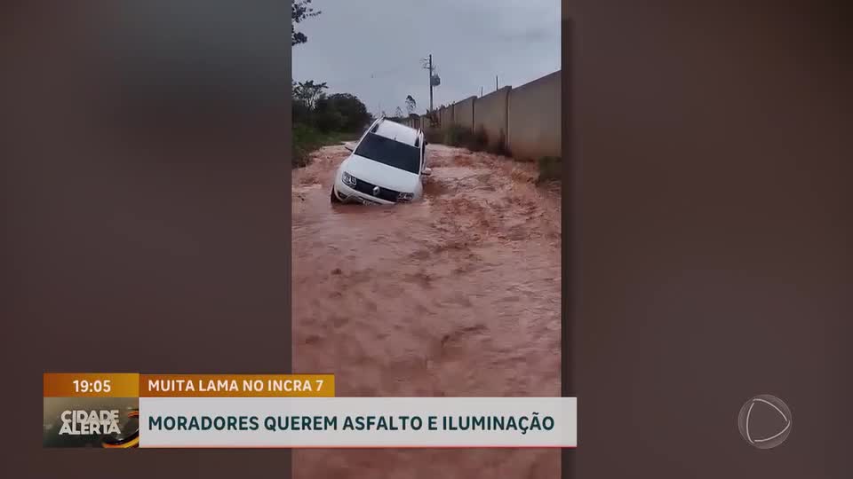 Lama e falta de luz: moradores do Incra 7 (DF) cobram iluminação pública e pavimentação