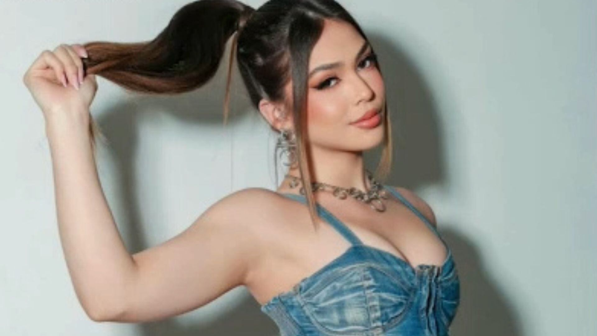 Melody diz que não se arrepende de ter vazado música com Anitta