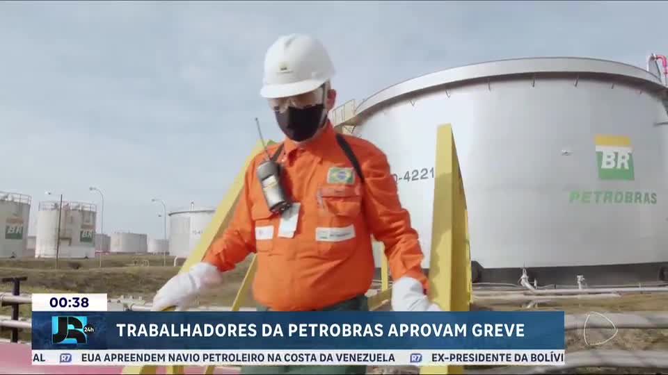 Trabalhadores da Petrobras aprovam greve nacional a partir de segunda-feira (15)