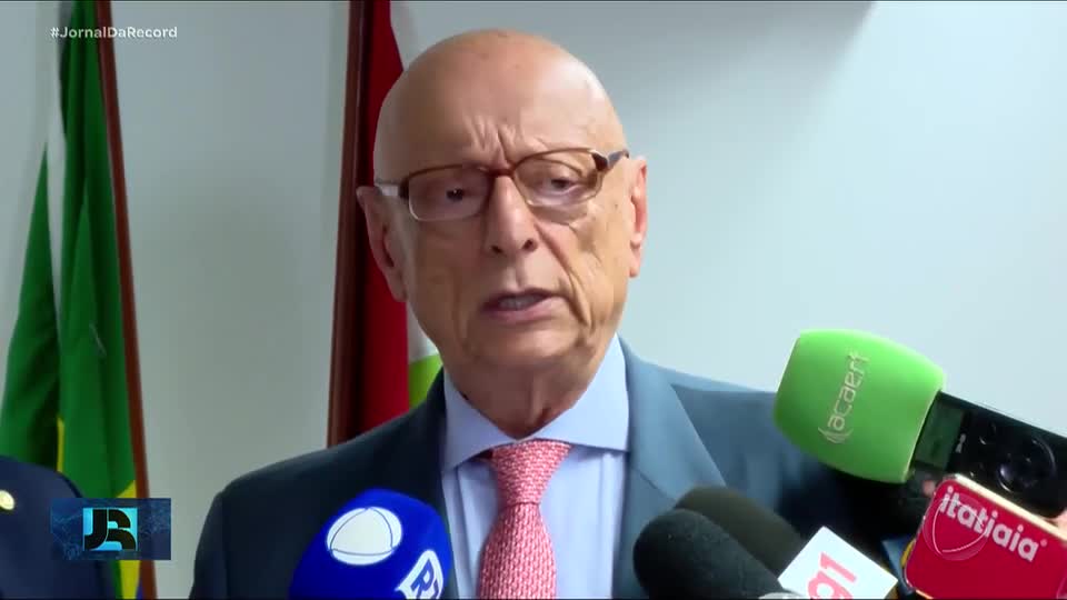 Esperidião Amin será relator do projeto que reduz penas de condenados nos atos de 8 de janeiro