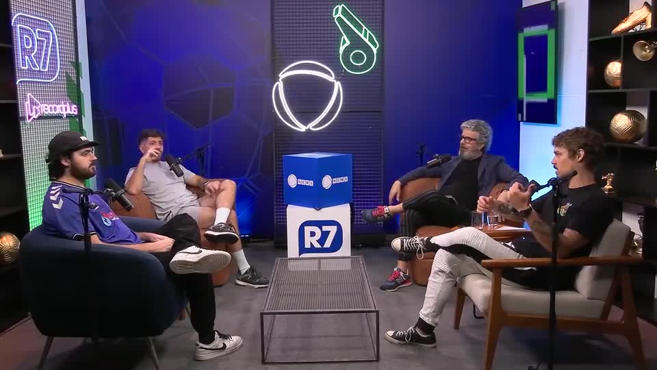 Os times de Dorival Jr só jogam bem em copas? Bancada do Joga nas 11 discute desempenho do treinador