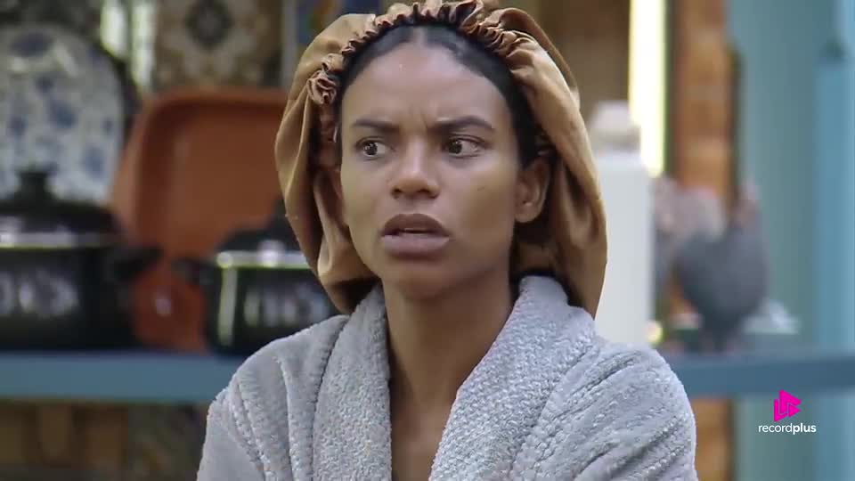 Kathy afirma que não pretende demonstrar que expulsão de Carol a abalou | A Fazenda 17