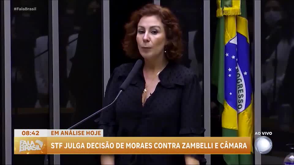 STF julga decisão sobre mandato de Carla Zambelli (PL-SP)