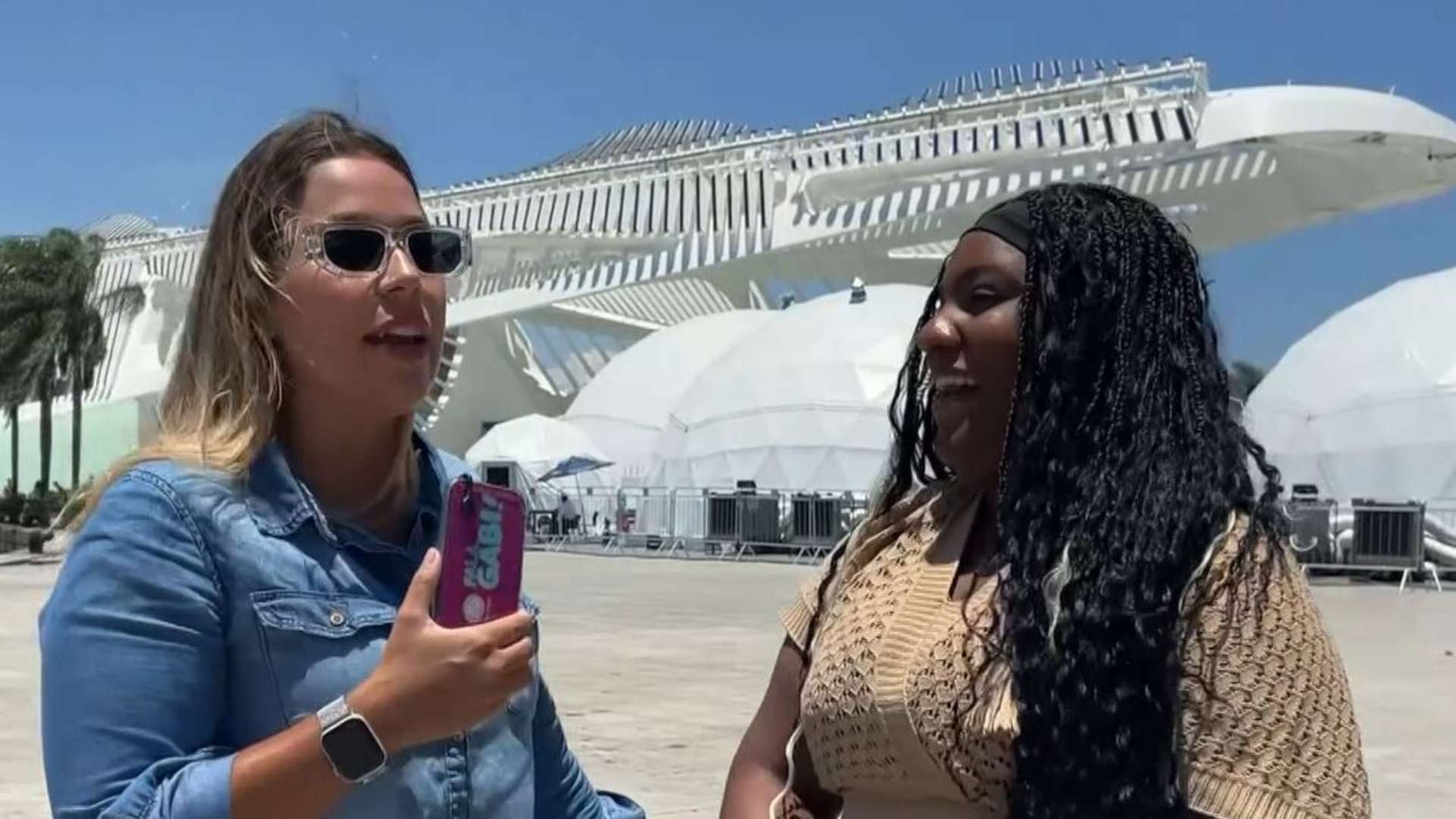 Gabi Marques conversa sobre expectativas para final de ano com vistantes do Museu do Amanhã