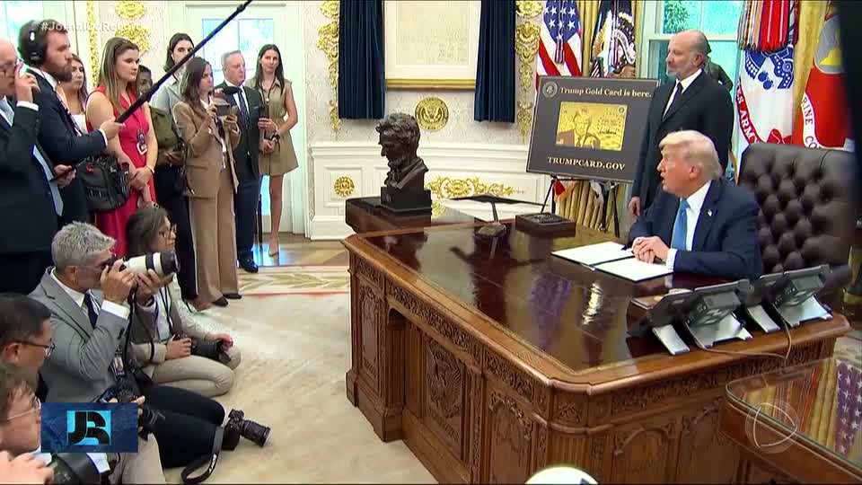 Governo dos EUA quer exigir histórico de redes sociais de estrangeiros isentos de vistos