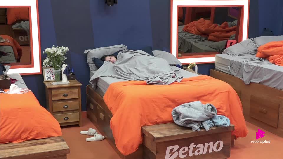 Mesquita brinca e compara Duda à vaca Tunica: 'Sem paciência e desobediente' | A Fazenda 17