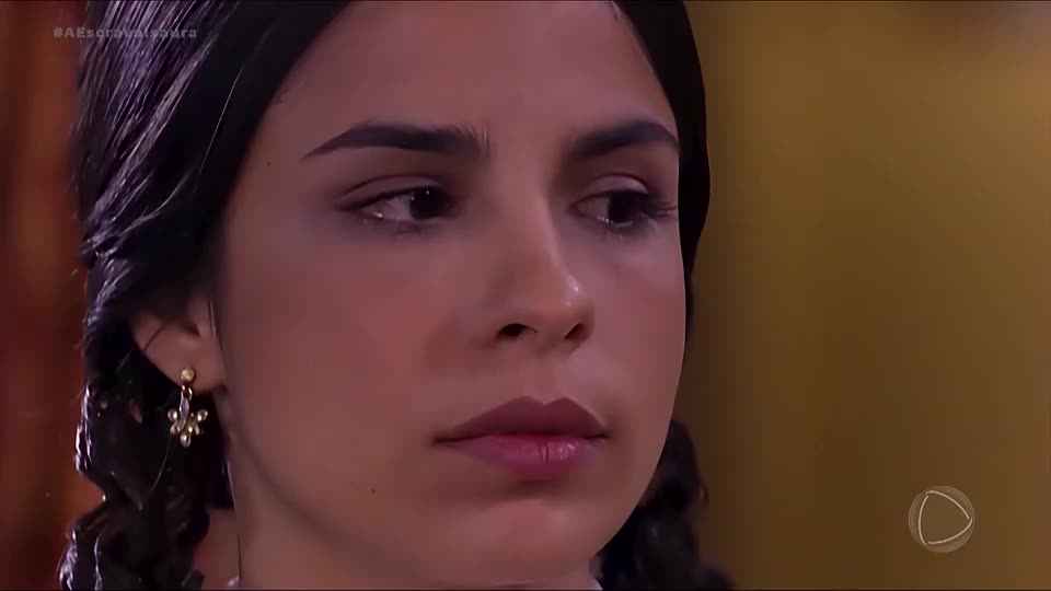 Malvina chantageia Leôncio ao descobrir que ele perdeu dinheiro em jogos | A Escrava Isaura