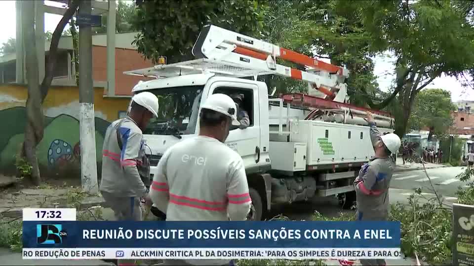Nunes e Tarcísio se reúnem com ministro para discutir sanções contra a Enel após apagão