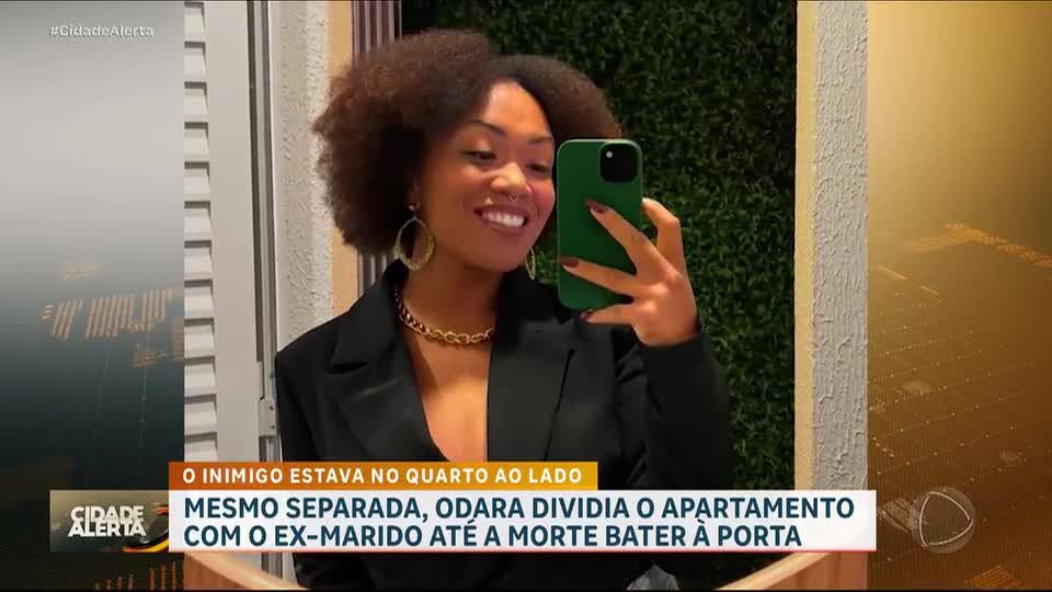 Mulher é morta com golpes de faca pelo ex-marido dentro de casa no Paraná