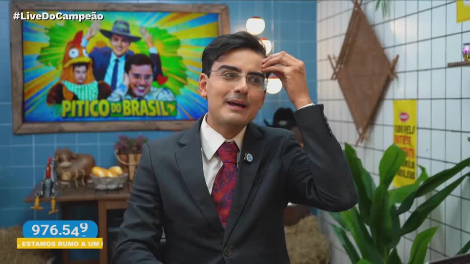 Dudu esclarece relação dele com Suyane Pessoa: 'Nada de affair' | A Fazenda 17