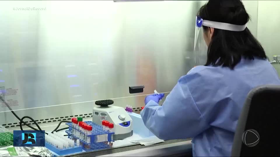 Cientistas da Suíça desenvolvem teste que usa IA para detectar câncer de intestino de forma indolor