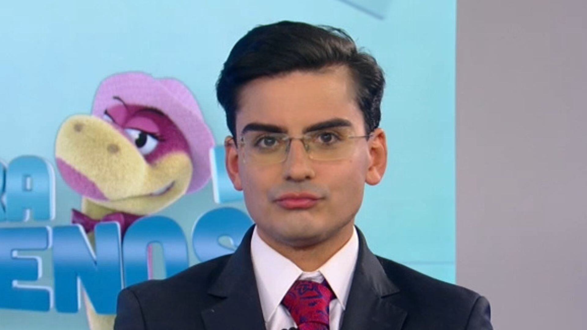 'Pretendo seguir na televisão', revela Dudu Camargo sobre trabalho após A Fazenda 17