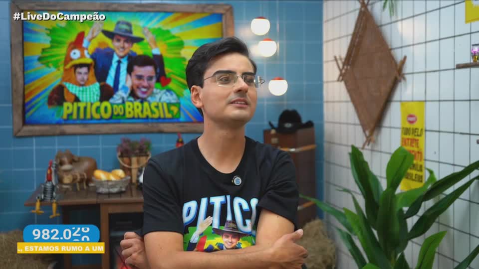 Dudu fala sobre ciúmes, declarações e planos com Saory: 'Ideia é morar junto' | Live do Campeão