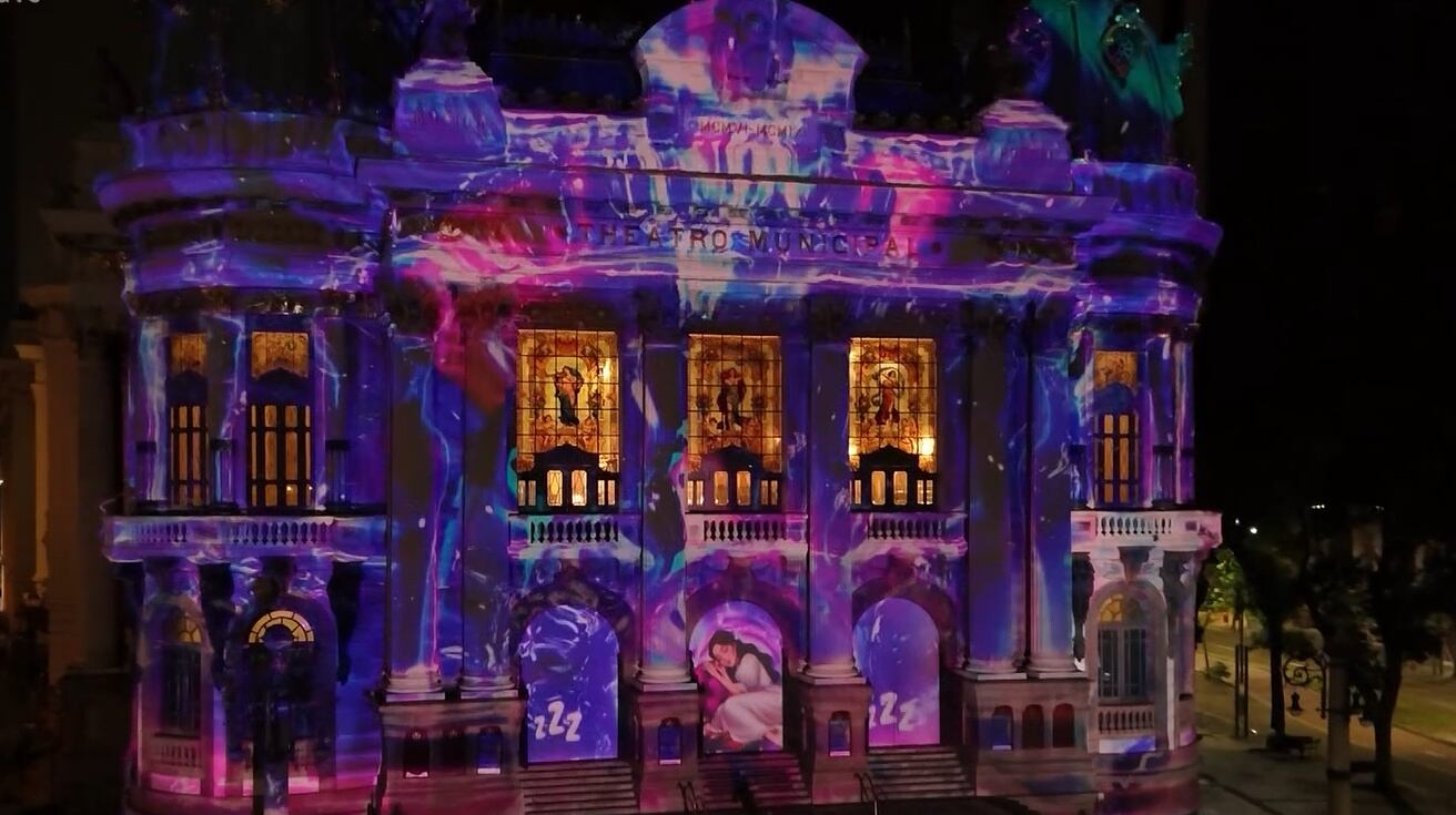 Com projeções na fachada, Theatro Municipal do Rio apresenta espetáculo 'O Quebra-Nozes'