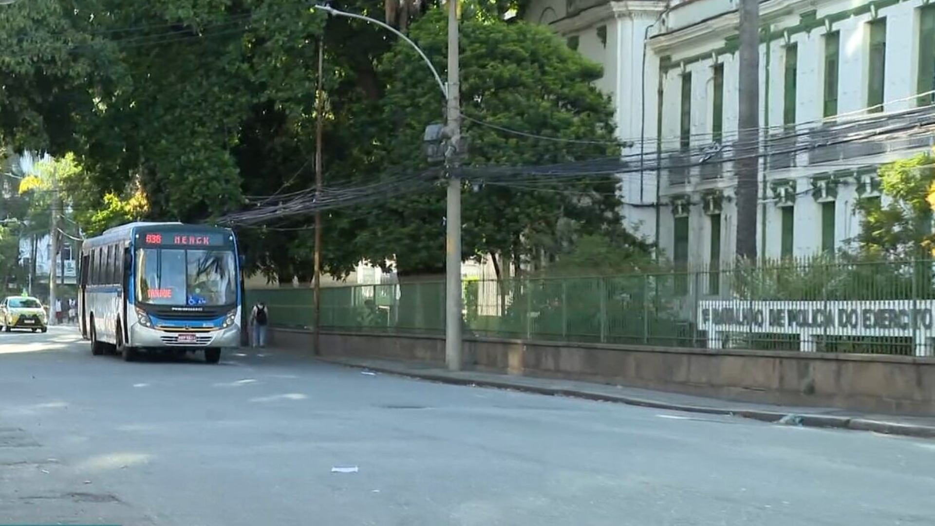 Criminoso é morto por militares do Exército durante um assalto na Tijuca, zona norte do Rio
