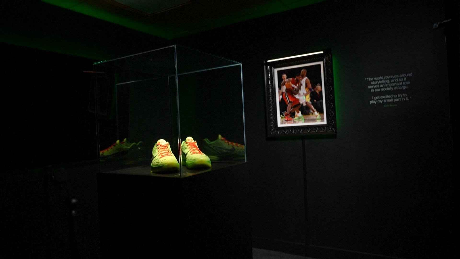 Par de tênis de Kobe Bryant vai a leilão milionário