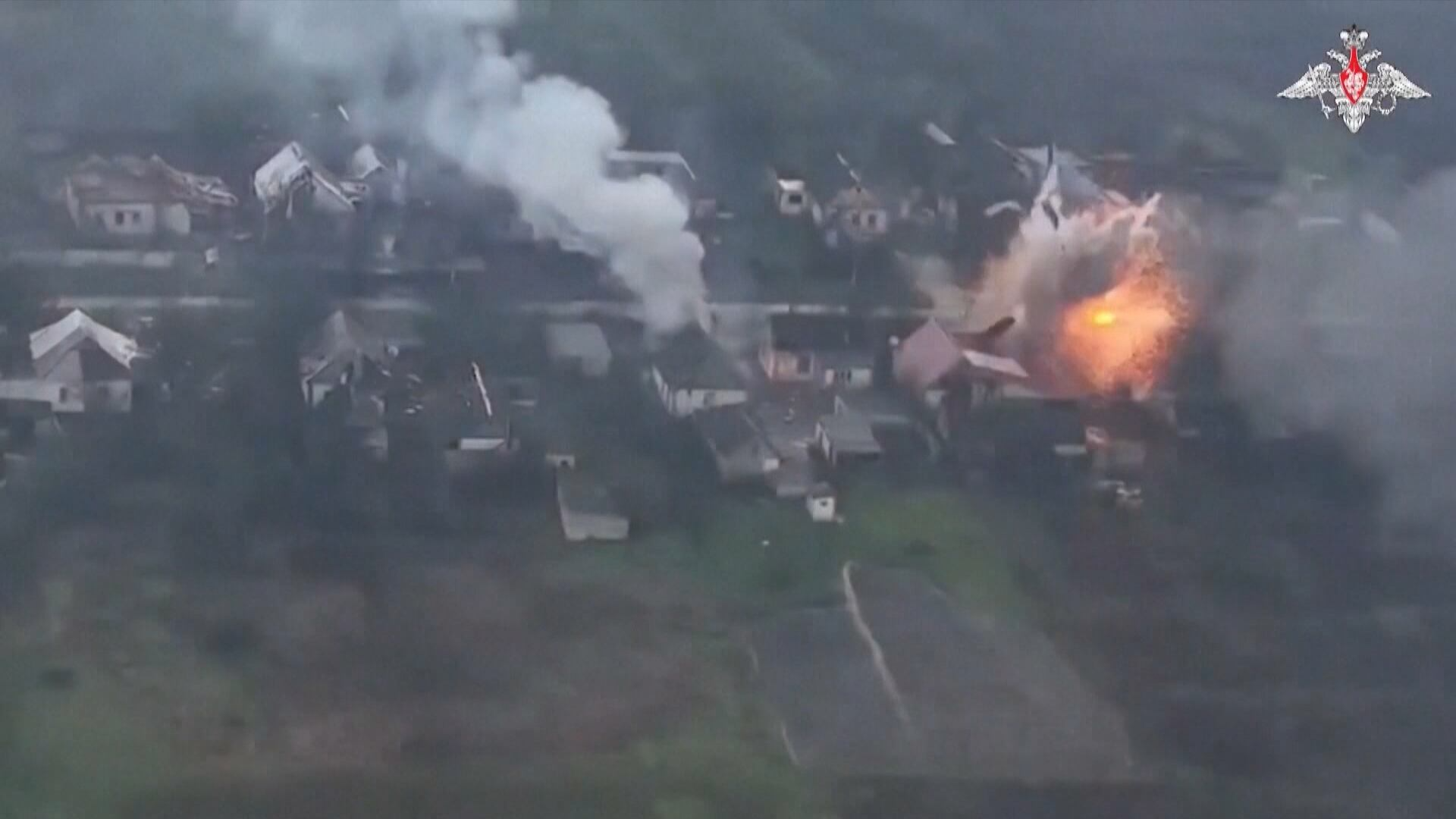 Exército da Polônia envia aviões para proteger espaço aéreo do país após ataques russos na Ucrânia