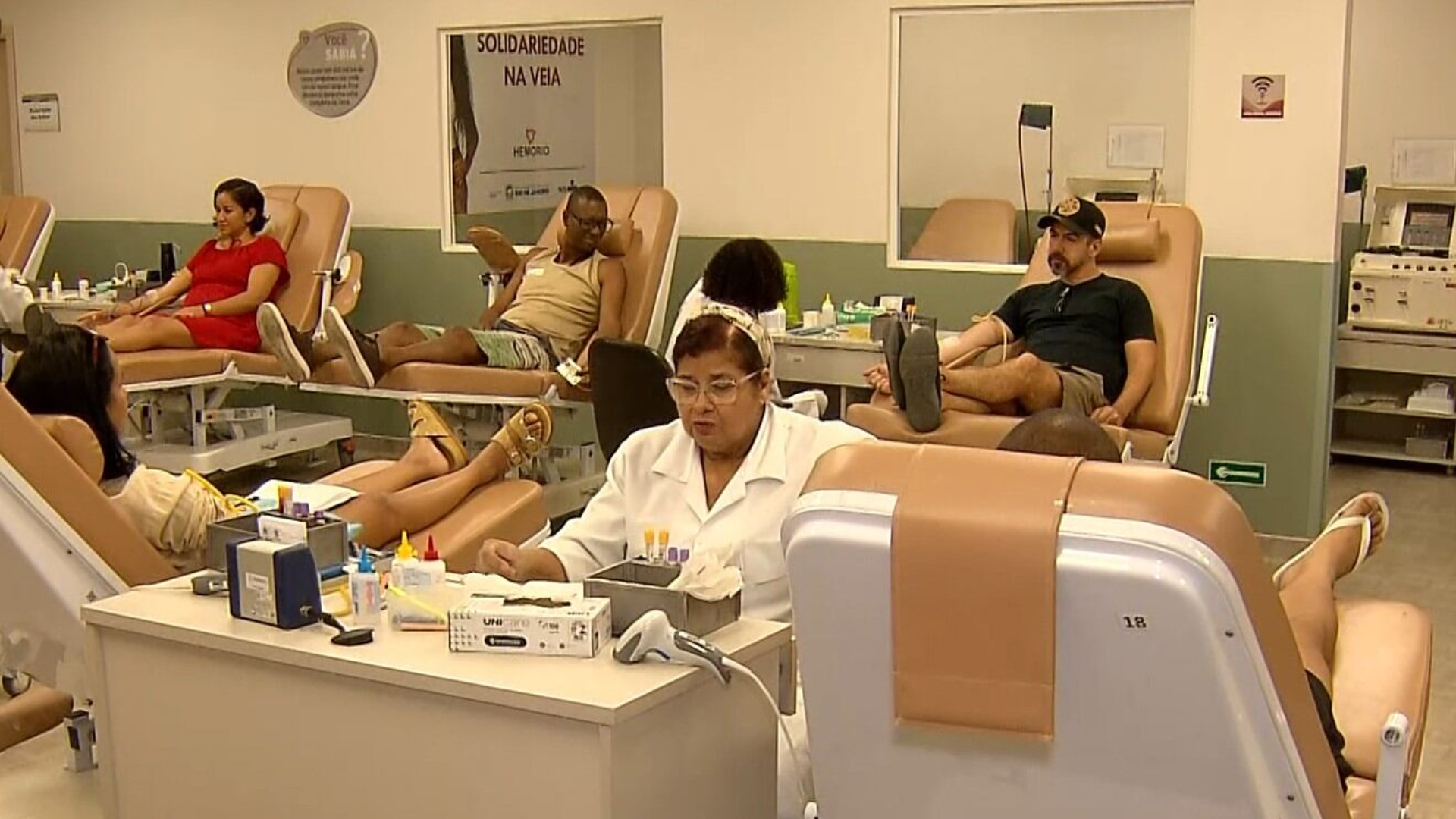 Doações de sangue: HemoRio tem estoque baixo e alta demanda no fim de ano