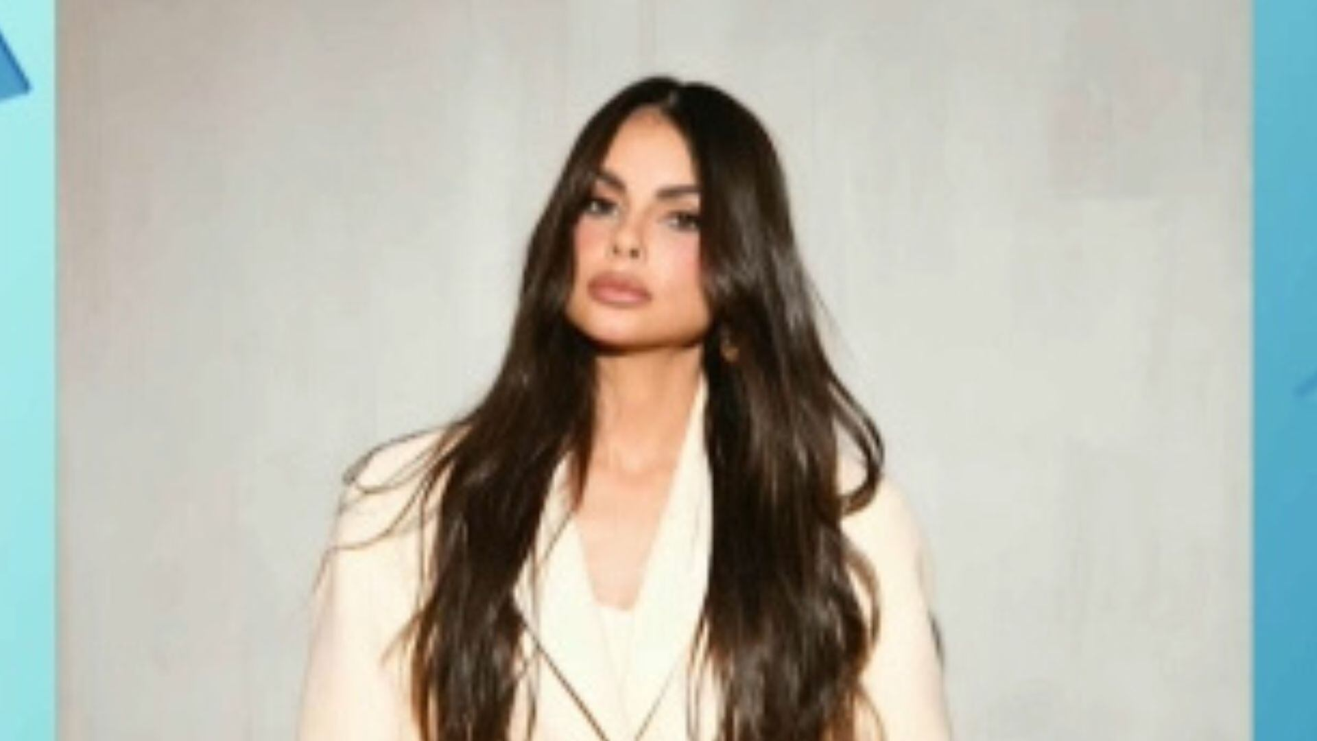 Mãe da filha de Neymar sofre com teto que desabou em casa