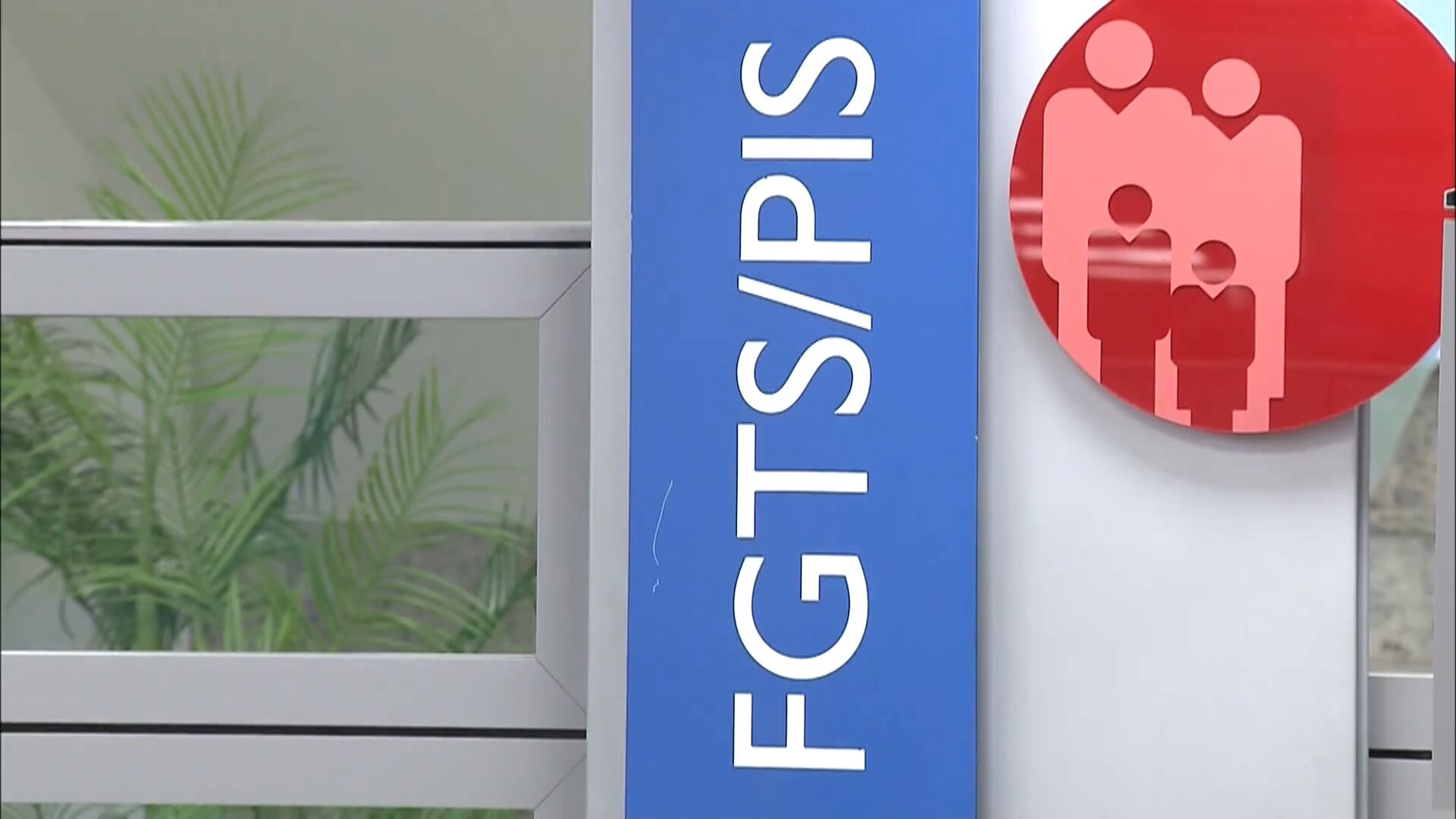 Saldo retido do FGTS: valores vão ser pagos a trabalhadores demitidos sem justa causa