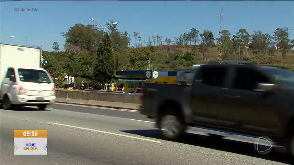 Com festas de fim de ano, cresce alerta sobre riscos de misturar álcool e direção