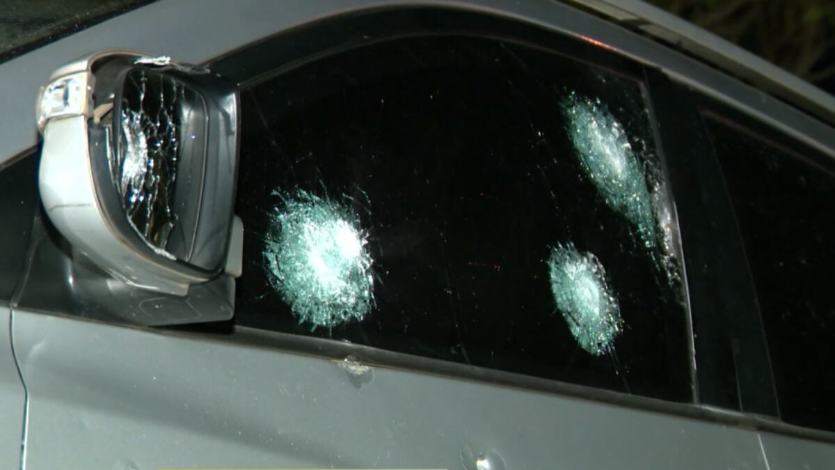 Três homens são baleados em BH e polícia diz que ataque está relacionado a disputa pelo tráfico