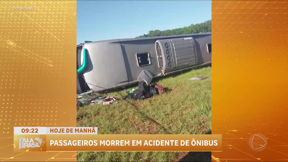 Ônibus tomba e deixa dois mortos no interior paulista