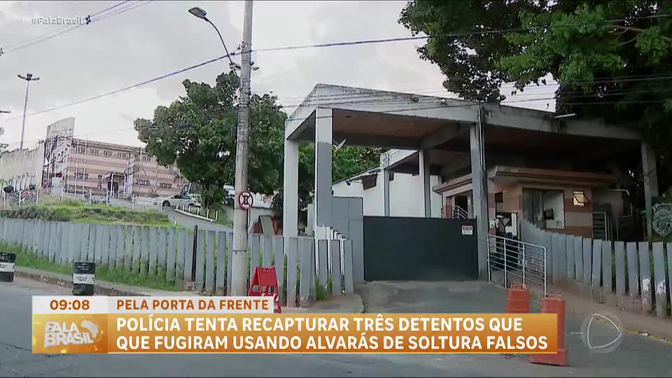 Polícia tenta recapturar três detentos que fugiram usando alvarás de soltura falsos em MG