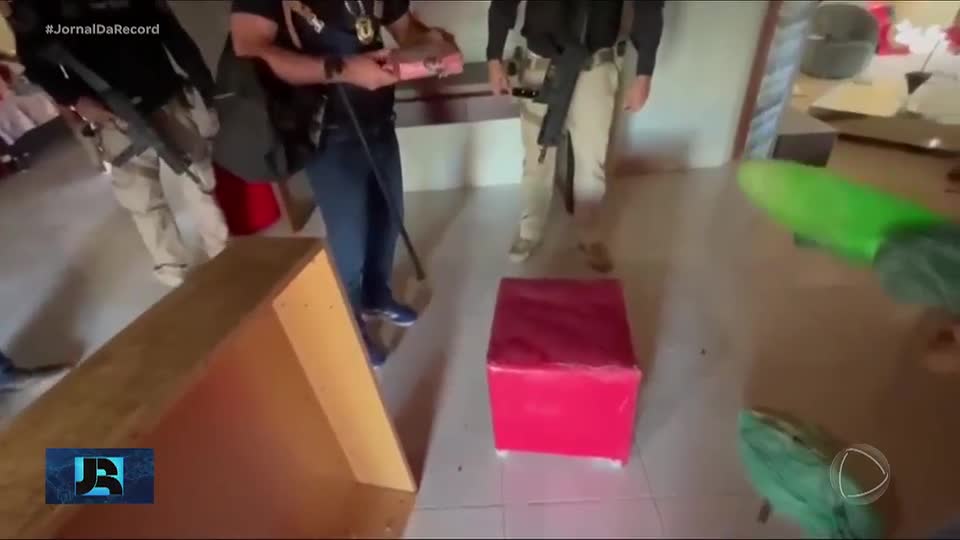 Operação das polícia de SP e BA mira casa usada como laboratório de drogas por organização criminosa