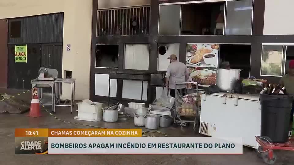 Incêndio em restaurante no Setor de Rádio e TV Norte, em Brasília, mobiliza bombeiros