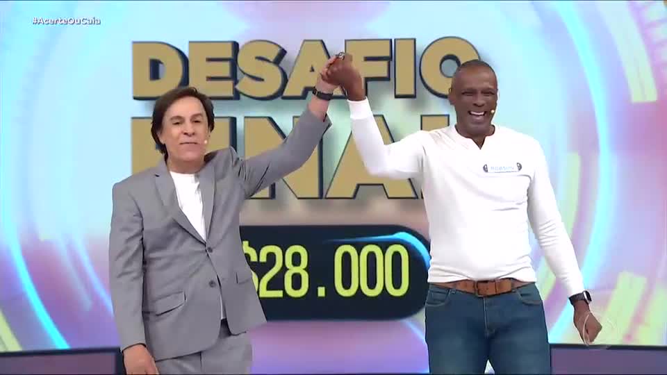 Robson Caetano vence Acerte ou Caia! e leva prêmio de R$ 28 mil
