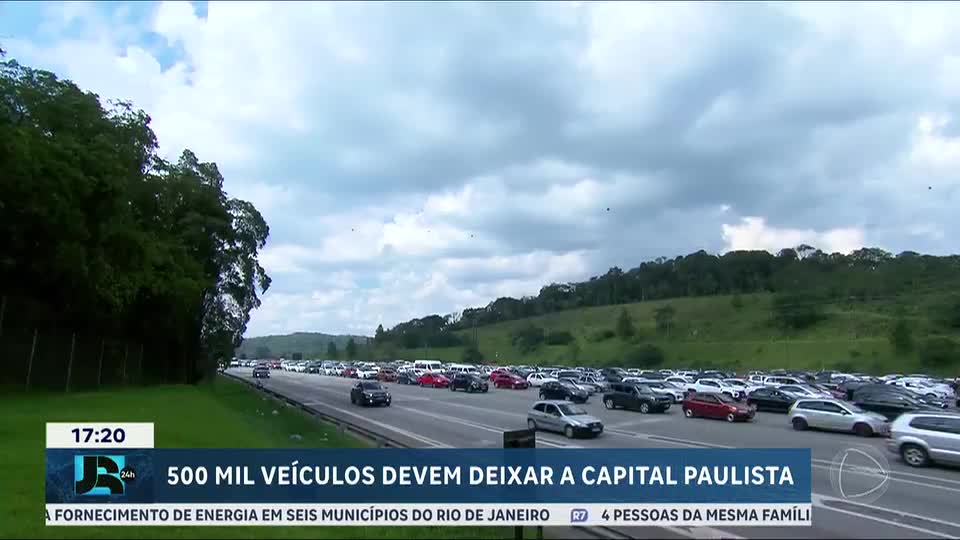 Autoridades registram cerca de 500 mil veículos de São Paulo rumo ao litoral do estado