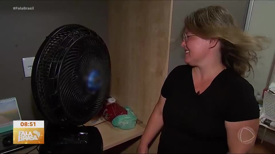 Com a onda de calor, famílias buscam soluções criativas para se refrescar e dormir melhor
